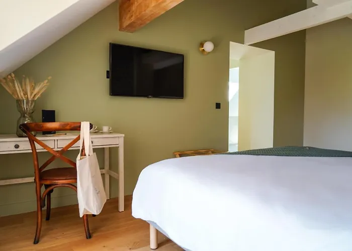 Le Mouton Bleu Отель 4*