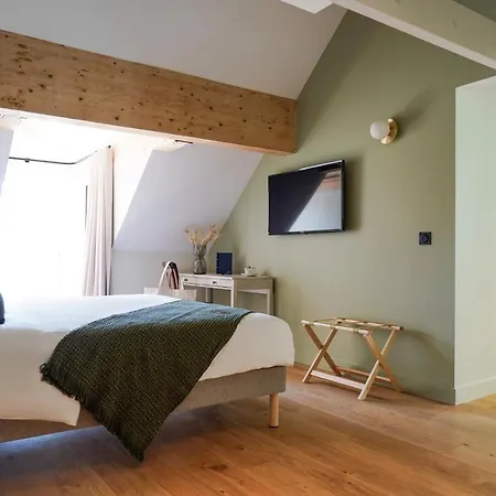 Le Mouton Bleu Hotel 4*