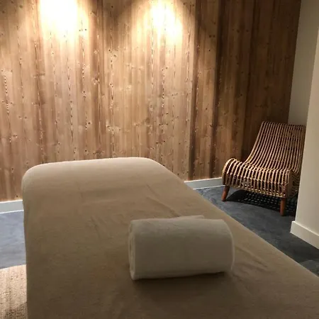 Le Mouton Bleu Hotel 4*