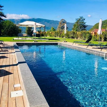 Hotel Le Mouton Bleu 4*